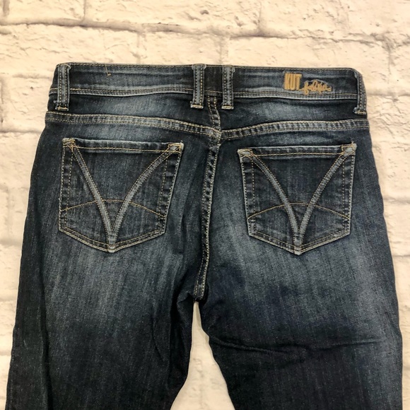 Kut from the Kloth Angie Cropped Skinny Boyfriend Jeans - Picture 4 of 4